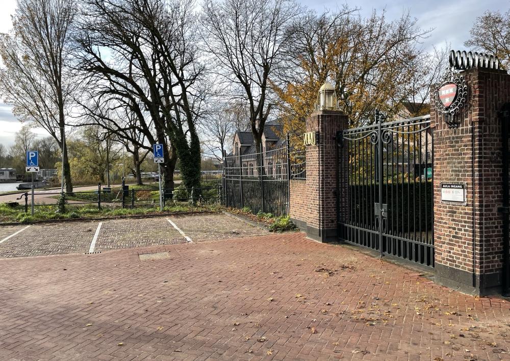 Invalideparkeerplaatsen Zorgvlied